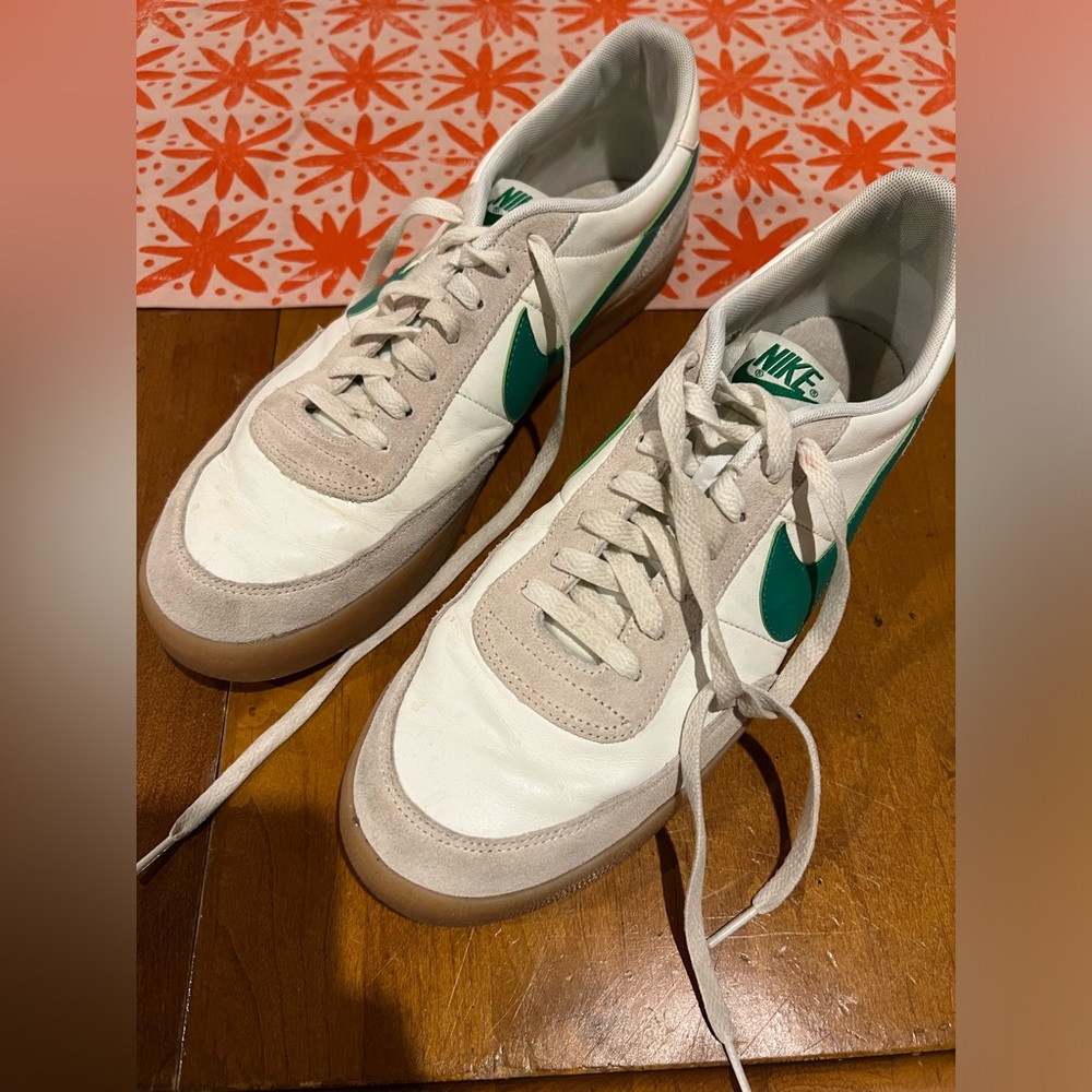Nike Killshot Men’s Size 13 Gum outsole, white upper, green accents